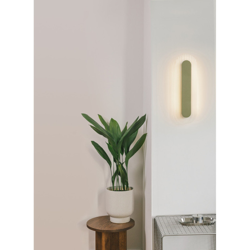 Riflo W C Czarna Lampa Ścienna / Kinkiet Z Regulowanym Reflektorem