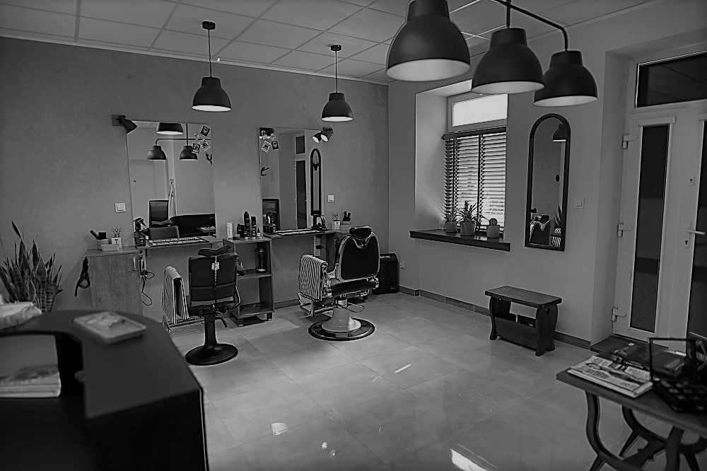 Nowoczesne oświetlenie do salonu fryzjerskiego