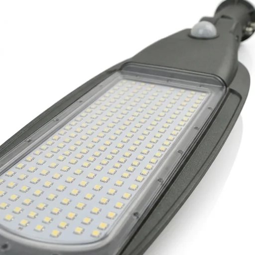 Oprawa uliczna LED VESPA PRO 200W KFVP200NBAS KOBI – zdjęcie produktowe, szeroki panel LED, podkreślenie kąta świecenia 140 stopni
