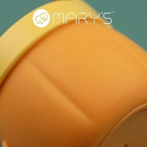 Zbliżenie na powierzchnię lampki nocnej LED Dynia MARY'S MW61407 z ABS i silikonu, zdjęcie produktowe, kod produktu MW61407.