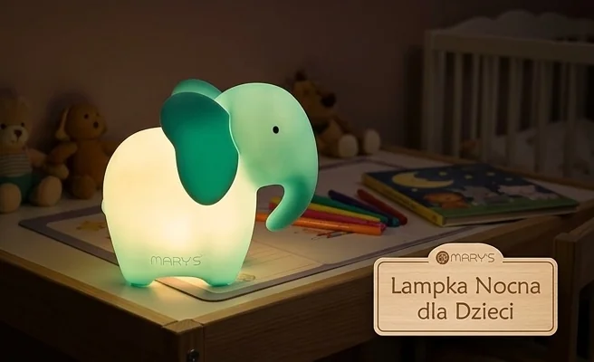 MARY'S LAMPKA NOCNA LED SŁOŃ TURKUSOWY MW61259 - realistyczne zdjęcie produktu z widocznymi wymiarami długość 86 mm, wysokość 114 mm, szerokość proporcjonalna, na gradientowym tle, logo i nazwa marki nad lampką