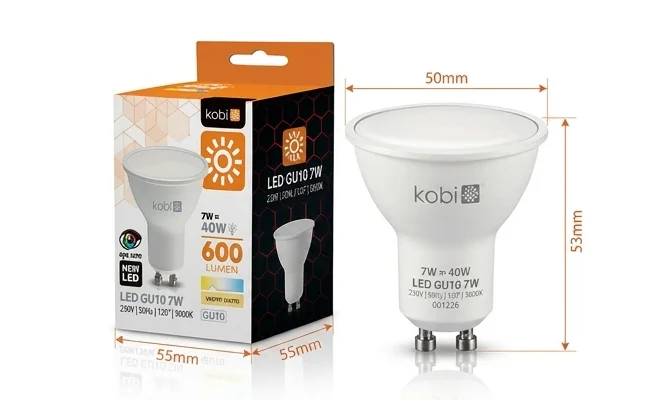 Żarówka LED GU10 7W 600lm KOBI model 001226 na białym tle z opakowaniem, widoczne wymiary długość 5 cm, szerokość 10 cm, wysokość 10 cm