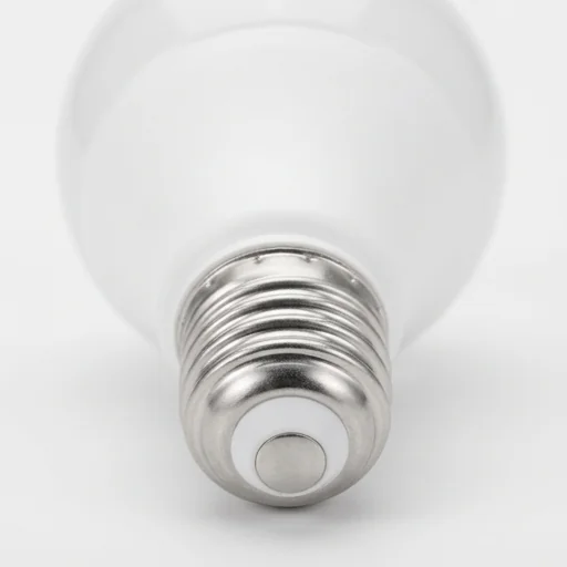 Gwint E27 żarówki LED Eco Light EC79301 detal mocowania zdjęcie produktowe