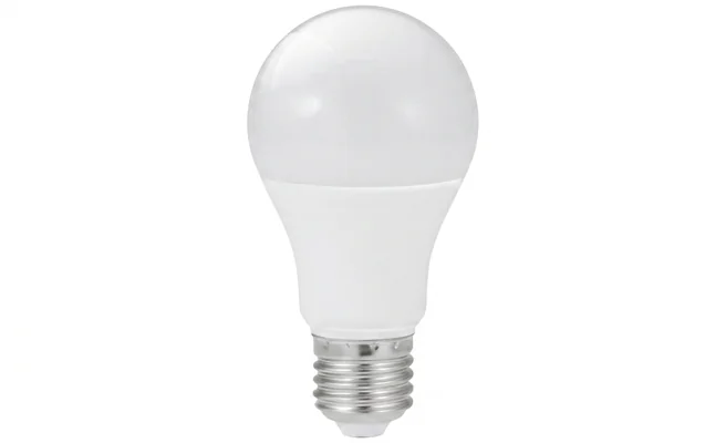 Żarówka LED EC79845 wydajność 90 lm/W na białym tle